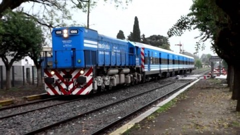 Anuncian paro de trenes por un reclamo salarial