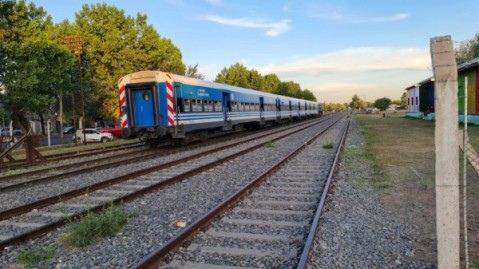 Cómo evoluciona la mujer embestida por el tren en el centro de General Rodríguez
