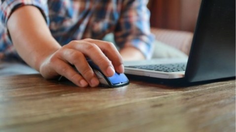 Últimas horas para inscribirse a los cursos de computación y programación brindados por el Municipio