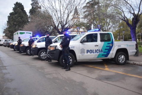 El municipio presentó 5 patrulleros y 50 cámaras de seguridad