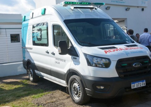 El Gobierno bonaerense entregó una ambulancia de alta complejidad para General Rodríguez