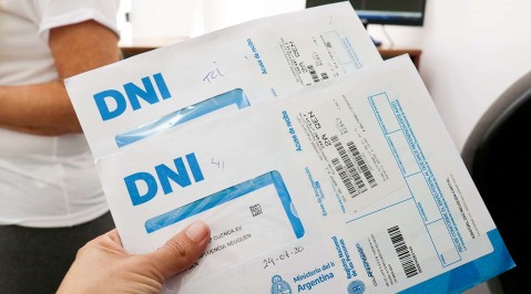 Lanzan nuevo DNI electrónico con chip y código QR: qué pasará con los documentos actuales