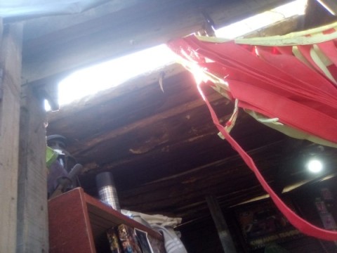 Desolación para una familia que se quedó sin casa por el temporal