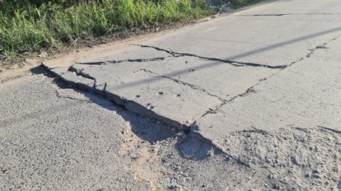 Riesgo en la calle Corrientes: el bache más peligroso y la urgente necesidad de reparación