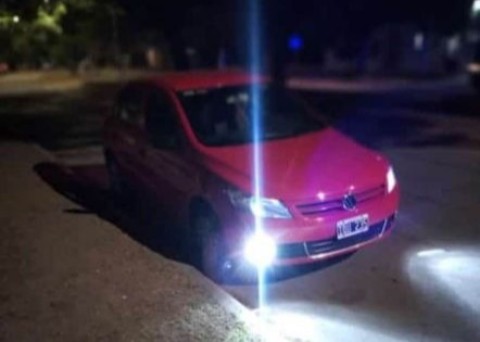 Salvaje asalto a una rodriguense en Moreno: la golpearon para robarle el auto