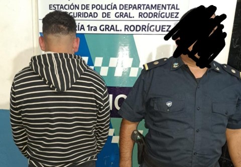 Arrestaron a un conductor en el Acceso Oeste con un vehículo que tenía autopartes robadas