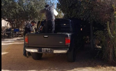 Le robaron la camioneta con sus herramientas de trabajo