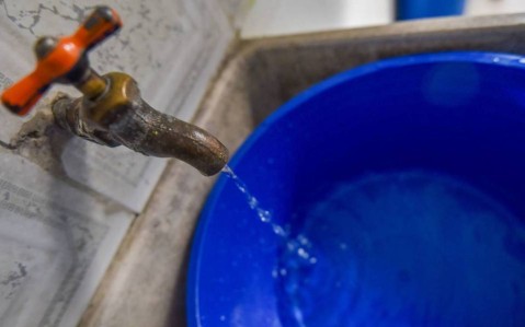 Nuevos problemas con el agua en barrio Bicentenario: el comunicado de ABSA