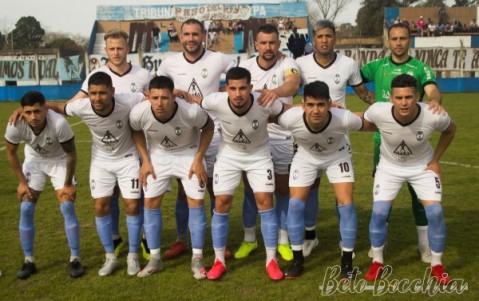 En el día de su cumpleaños número 70, Atlas volvió al triunfo