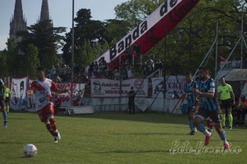 Al buen tiempo, mala cara: Atlas volvió a perder y quedó complicado