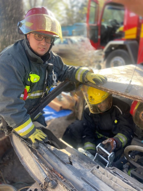 Ezequiel Secchi, (responsable de la especialidad Rescate Vehicular del plantel de Bomberos de General Rodríguez)