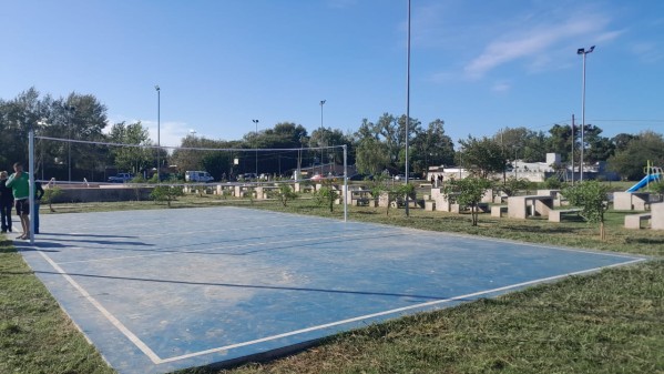 POLIDEPORTIVO AGUA DE ORO 4