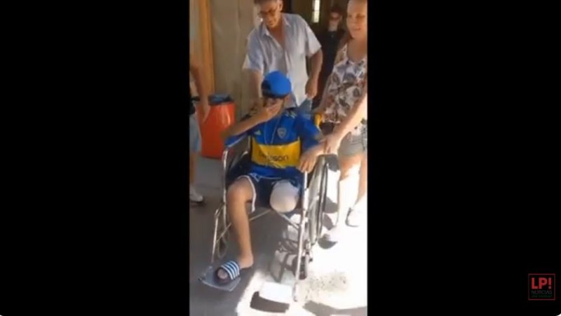 Video: quince d&iacute;as despu&eacute;s del grave accidente, Lautaro Boca finalmente recibi&oacute; el alta m&eacute;dica