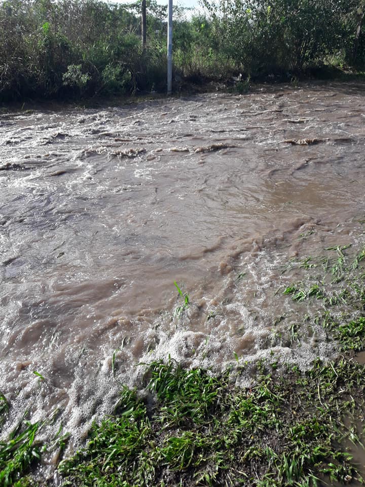 inundaciones-mayo-2018-fortin-acha-y-concejal-hernandez-2