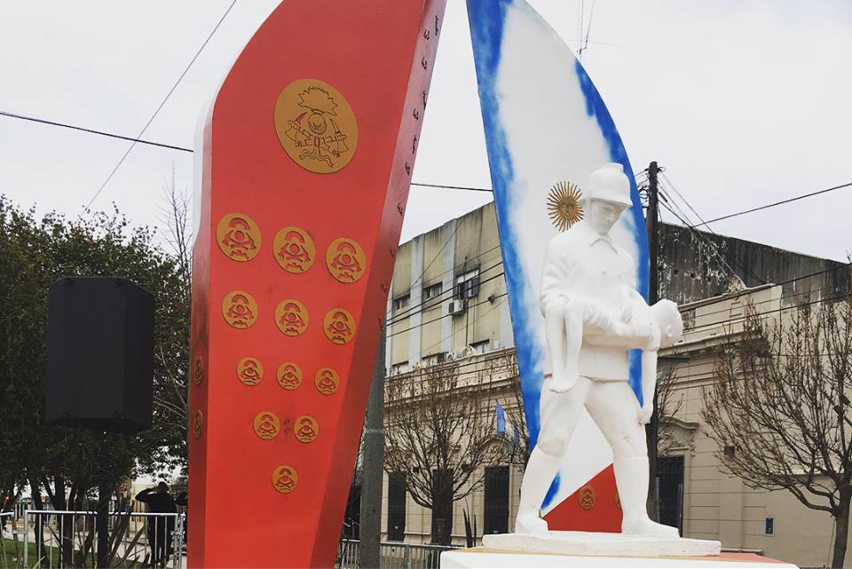 acto-9-de-julio-2018-monumento-bomberos