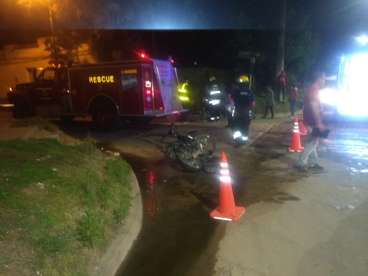 motos-picada-accidente-belgrano-y-urquiza-3