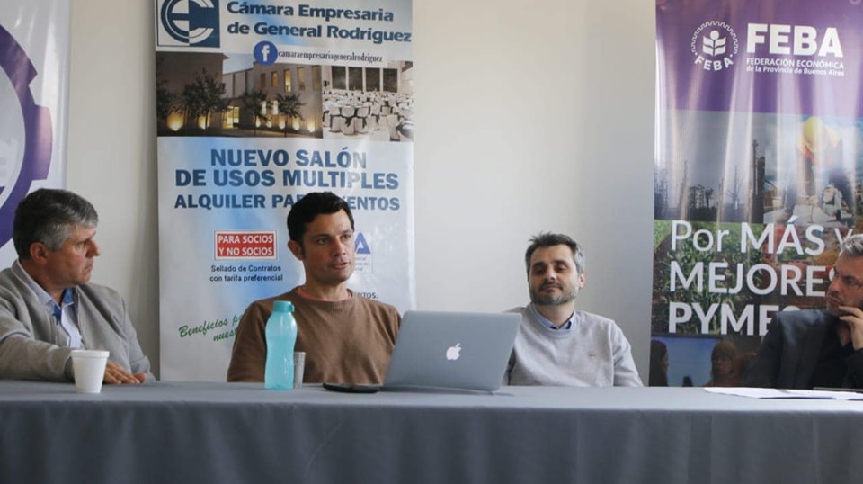 exposicion-camara-empresaria-mauro-1