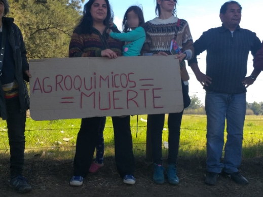 vecinos-denuncian-fumigacion-agroquimicos-3