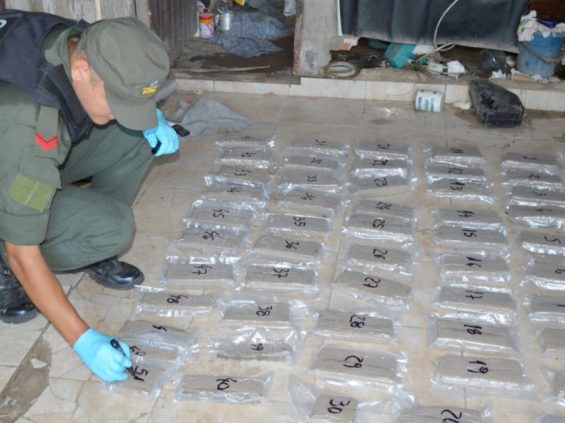 1297-secuestran-mas-de-23-kilos-de-marihuana-en-tres-allanamientos-3