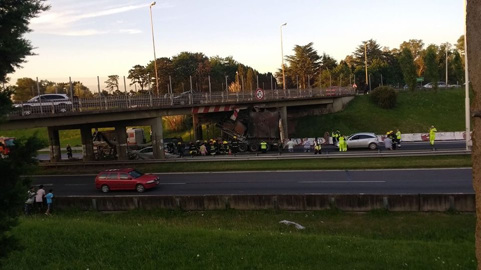 camion-accidente-autopista-km-51-1