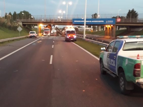 camion-accidente-autopista-km-51-10