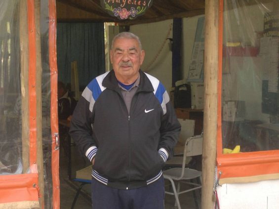 en-la-entrada-al-quincho-del-rincon-de-los-adultos-mayores