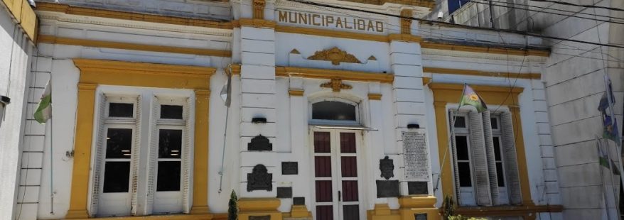 frente-de-la-municipalidad-de-gral-rodriguez