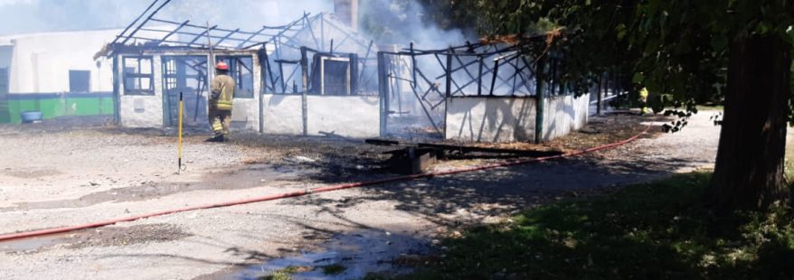 incendio-sociedad-fomento-canada-de-arias-1