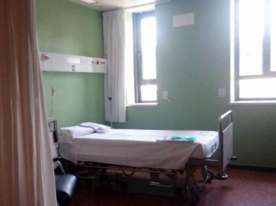 cama-vacia-hospital